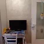 Sandra