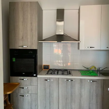 Apartman Sandra Camporossomare